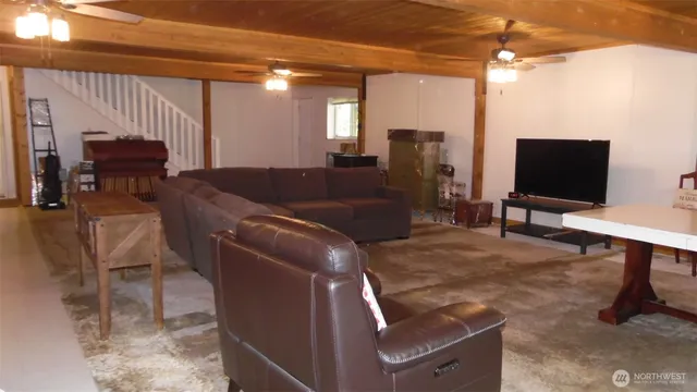 $400,000 | 117 Greenwood Drive, Randle, WA 98377