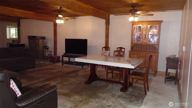 $400,000 | 117 Greenwood Drive, Randle, WA 98377