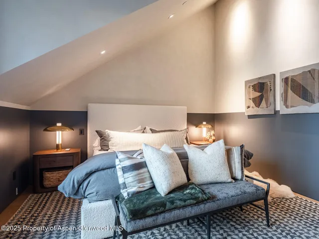 $500,000 | 936 King Street, Aspen, CO 81611