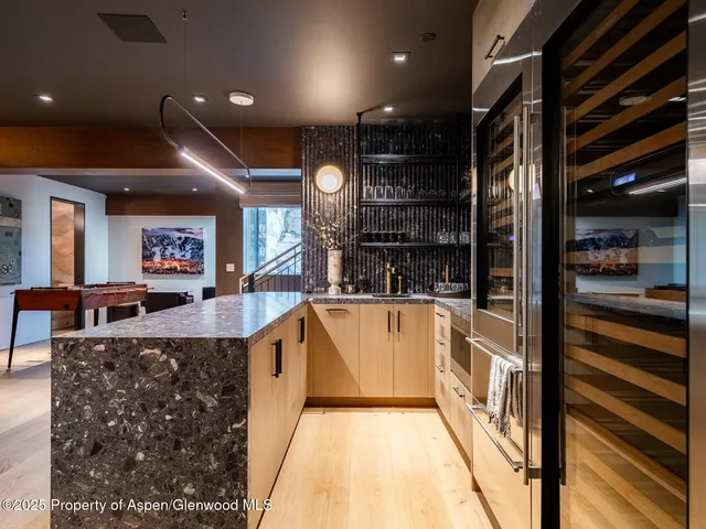 $500,000 | 936 King Street, Aspen, CO 81611