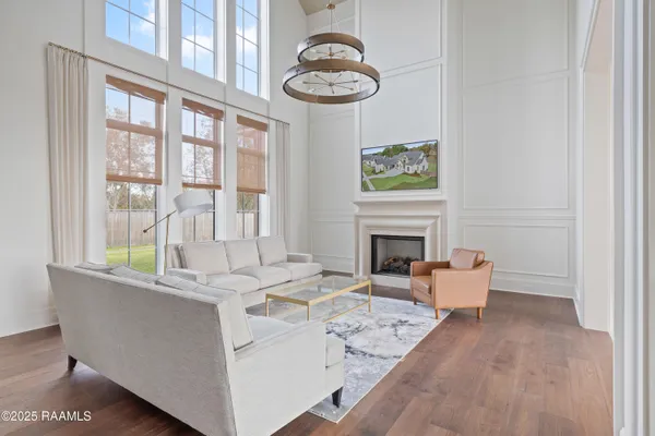 $1,299,000 | 619 Gunter Grass Court, Lafayette, LA 70508