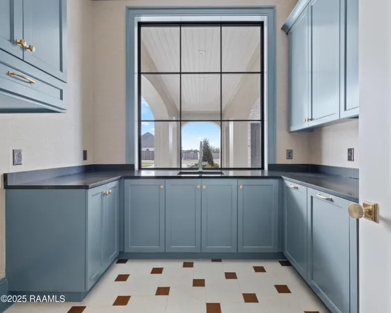 $1,299,000 | 619 Gunter Grass Court, Lafayette, LA 70508