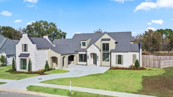 $1,299,000 | 619 Gunter Grass Court, Lafayette, LA 70508