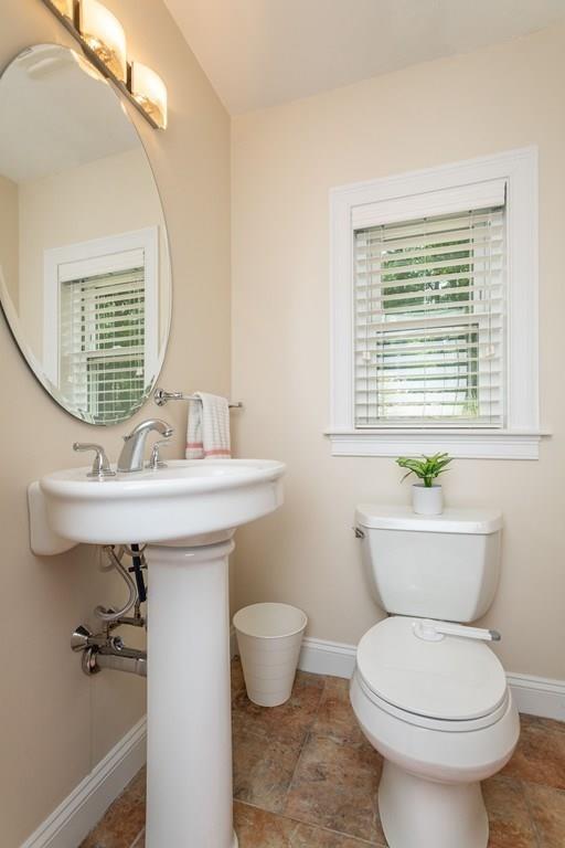 2 Crest Road Wakefield, MA 01880 - Photo 11 of 29 Gallery Image 11