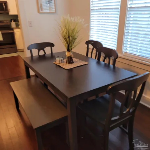 $2,000 | 105 North D Street, Pensacola, FL 32502