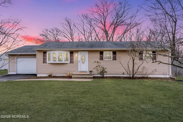 $550,000 | 26 Clark Drive, Howell, NJ 07731