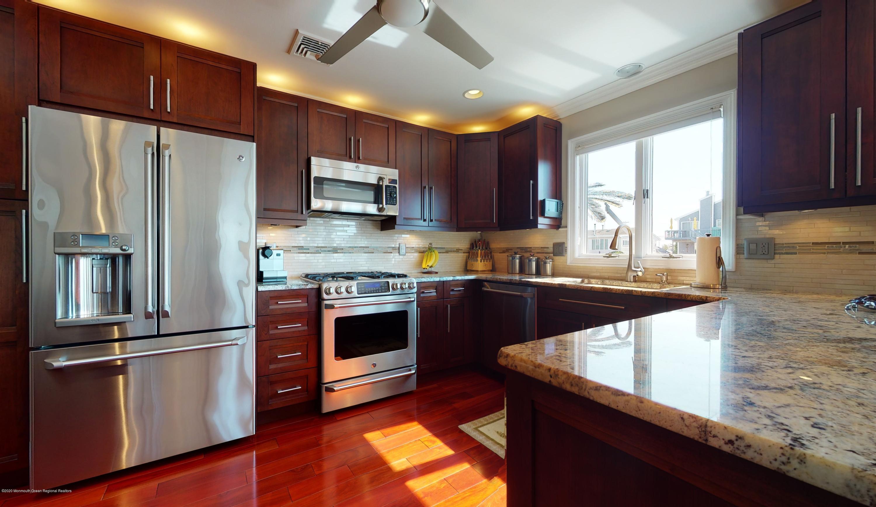 114 Mermaid Road Toms River, NJ 08753 - Photo 15 of 40 114-Mermaid-Rd-Toms-River-NJ-08753-06242