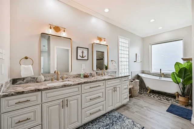 $2,490,000 | 18223 East De Vaca Lane, Galveston, TX 77554