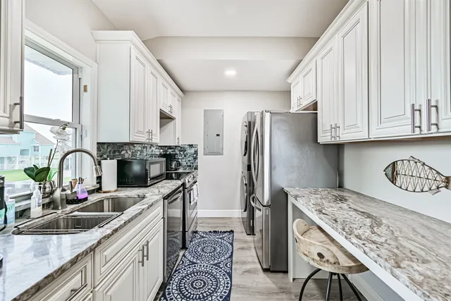 $2,490,000 | 18223 East De Vaca Lane, Galveston, TX 77554