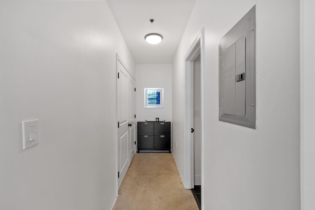 35 Riverwalk Way, Unit R106 Lowell, MA 01854 - Photo 22 of 41