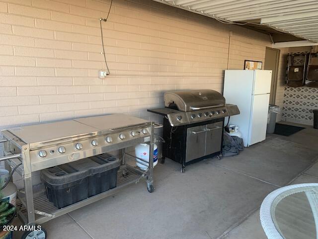 2528 East McKellips Road, Unit 131 Mesa, AZ 85213 - Photo 21 of 41 Outdoor Community Space