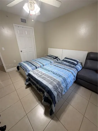 $2,350 | 2451 Centergate Drive, Unit 106, Miramar, FL 33025