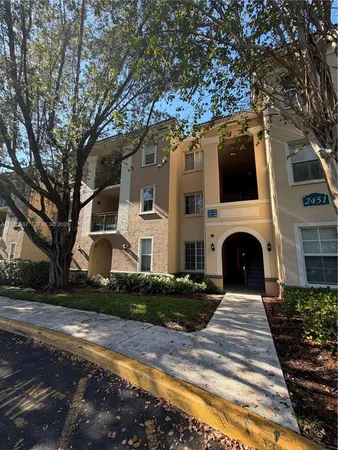 $2,350 | 2451 Centergate Drive, Unit 106, Miramar, FL 33025