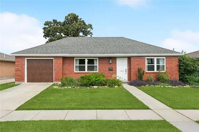 $2,400 | 1433 Poinsettia Drive, Metairie, LA 70005