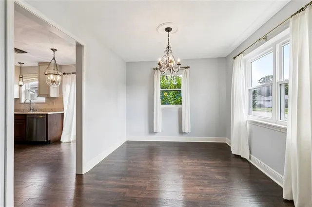 $2,400 | 1433 Poinsettia Drive, Metairie, LA 70005