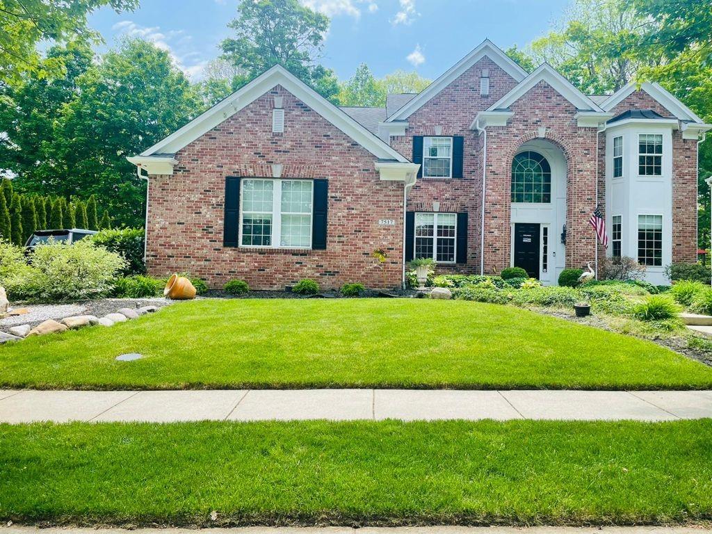 7517 Prairie View Drive Indianapolis, IN 46256 - Photo 2 of 49