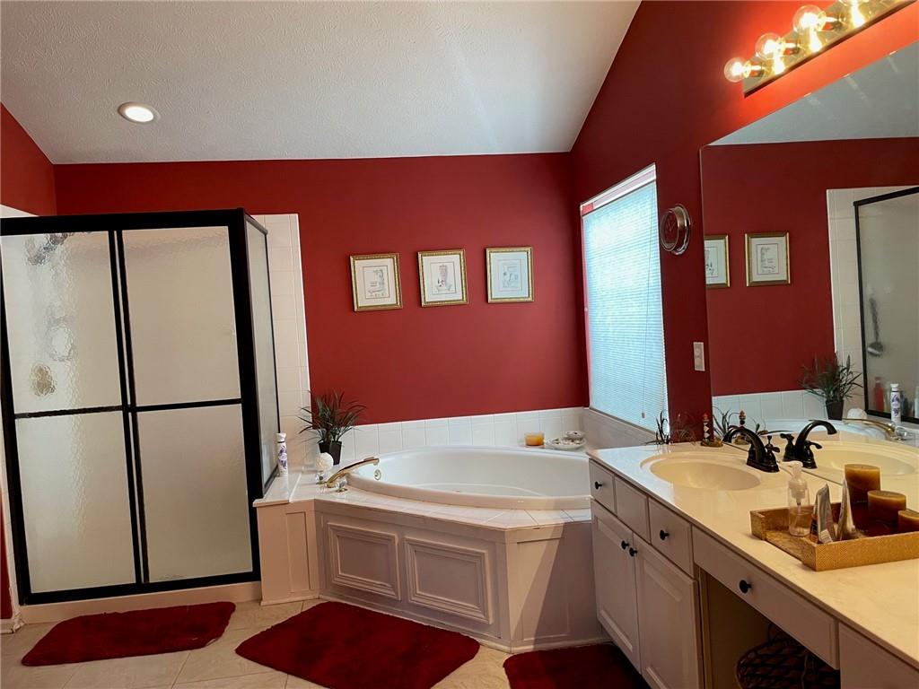 7517 Prairie View Drive Indianapolis, IN 46256 - Photo 26 of 49