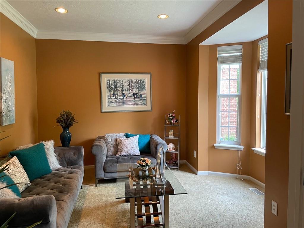 7517 Prairie View Drive Indianapolis, IN 46256 - Photo 8 of 49