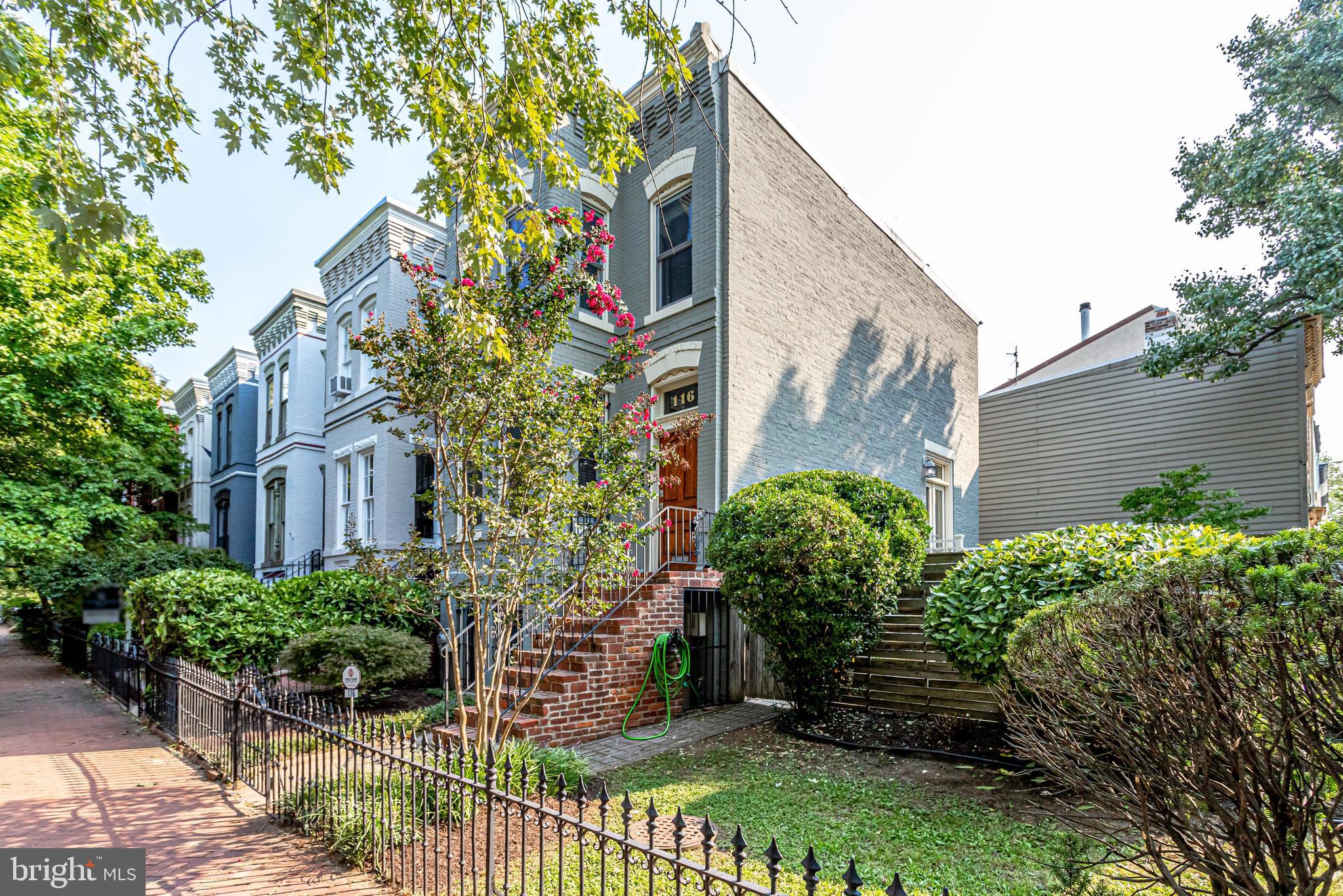 116 9th Street Southeast Washington, DC 20003 - Photo 2 of 56 Huge PRIVATE side yard, rare on the Hill