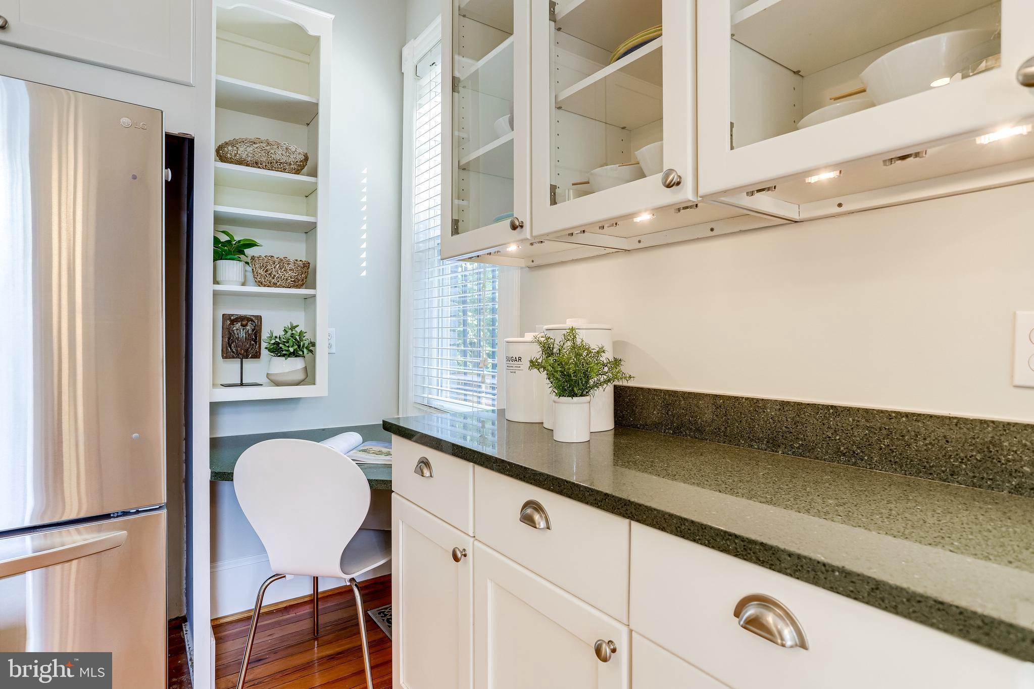 116 9th Street Southeast Washington, DC 20003 - Photo 16 of 56 Detail of convenient desk area w/bookcase
