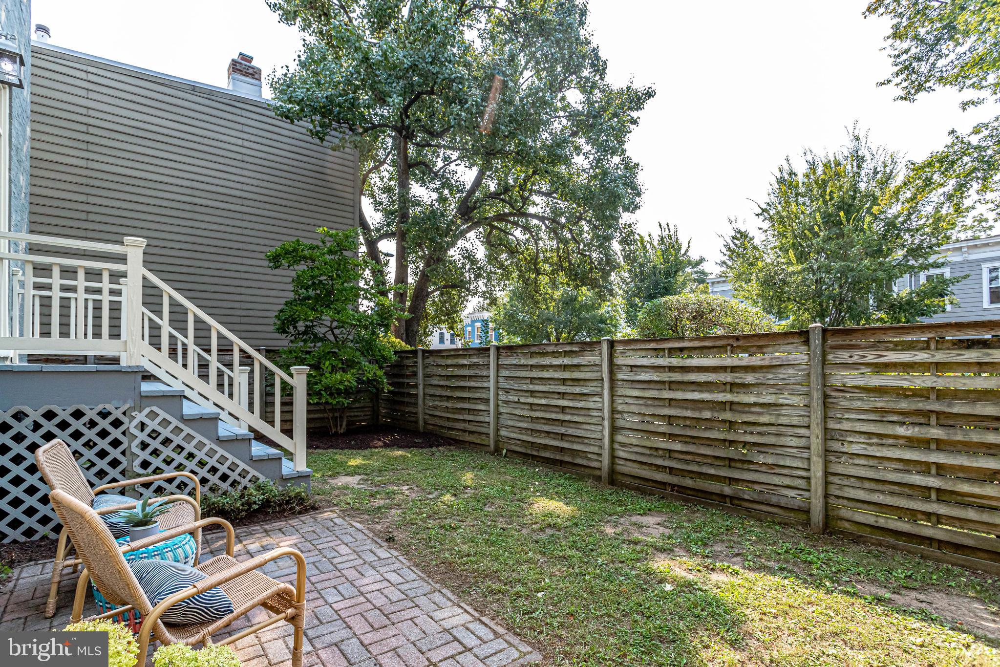 116 9th Street Southeast Washington, DC 20003 - Photo 47 of 56 Relax in total privacy, at the HEART of the Hill