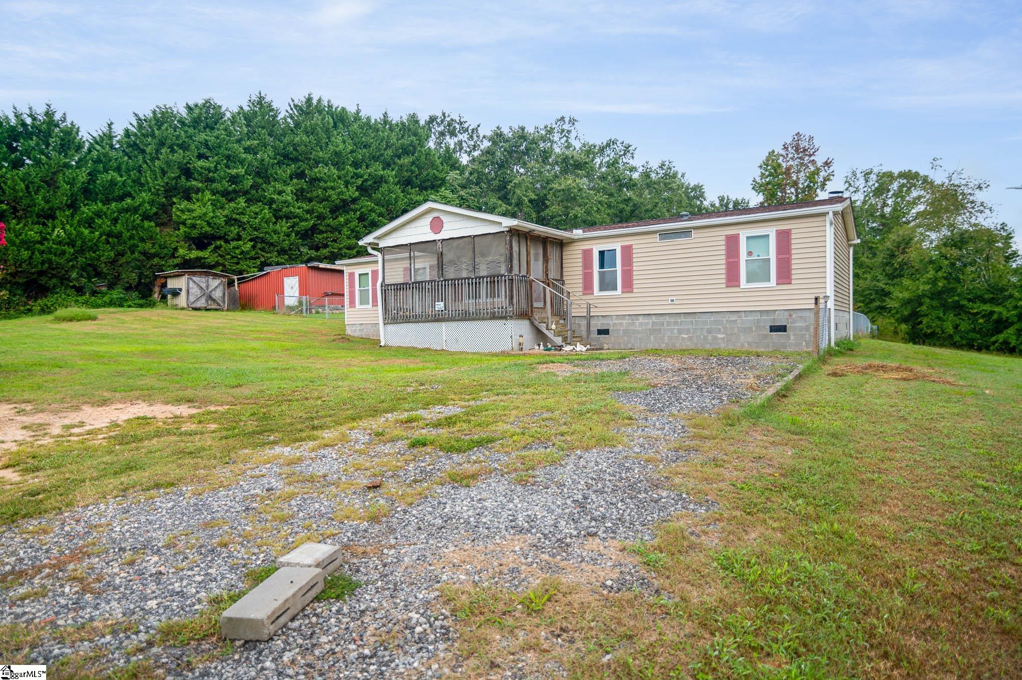 175 Folk Road Chesnee, SC 29323 - Photo 2 of 27
