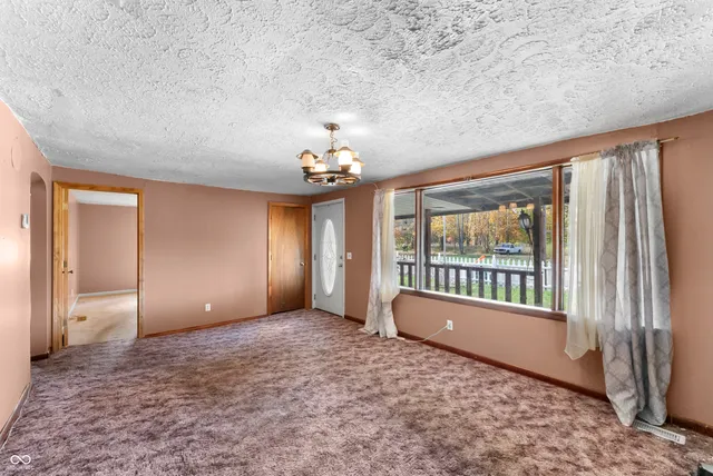 $110,000 | 149 South 7th Street, Austin, IN 47102