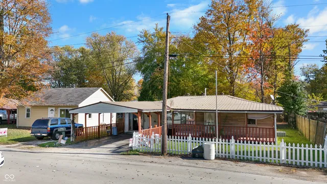 $110,000 | 149 South 7th Street, Austin, IN 47102