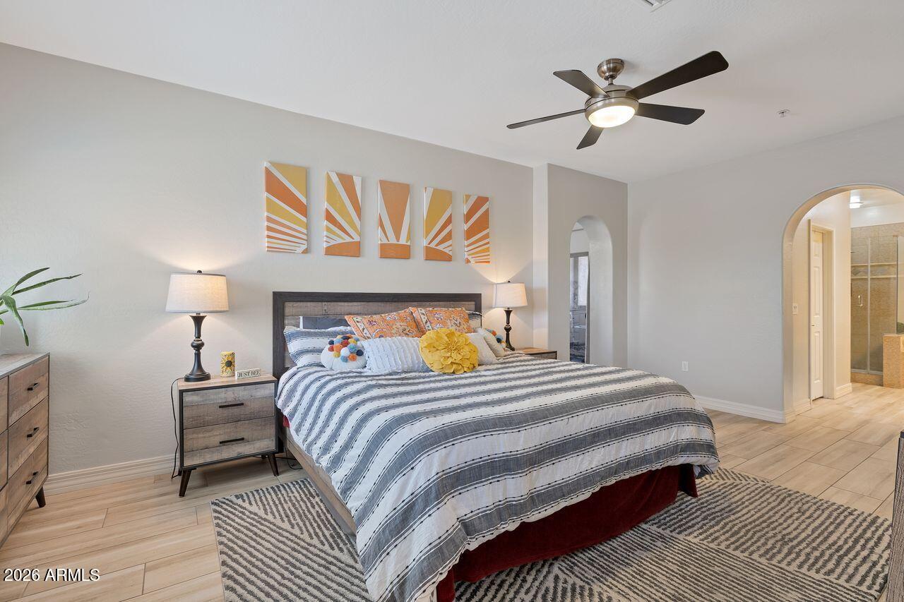 3935 East Rough Rider Road, Unit 1179 Phoenix, AZ 85050 - Photo 18 of 54 Primary Suite