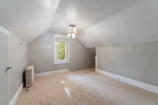 $349,900 | 915 Grandview Avenue, Duluth, MN 55812