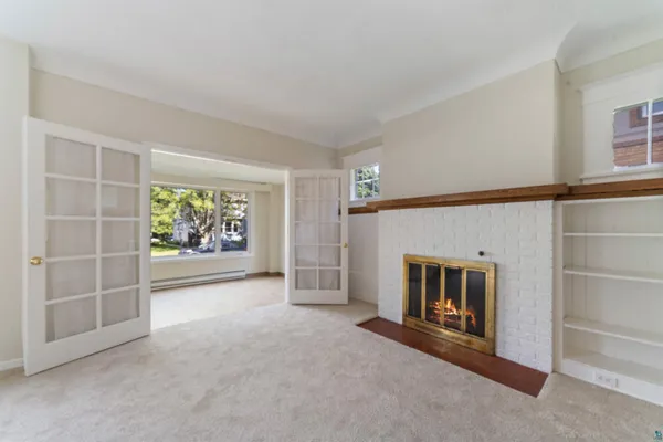 $349,900 | 915 Grandview Avenue, Duluth, MN 55812