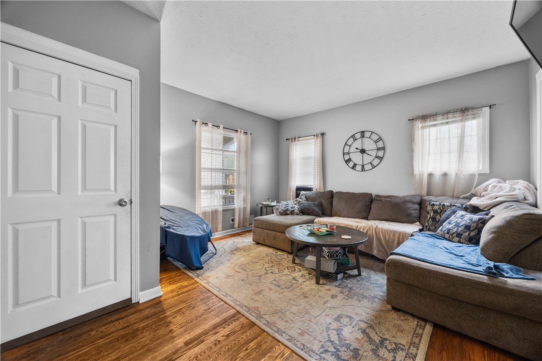 47 Atkinson Street Rochester, NY 14608 - Photo 15 of 48