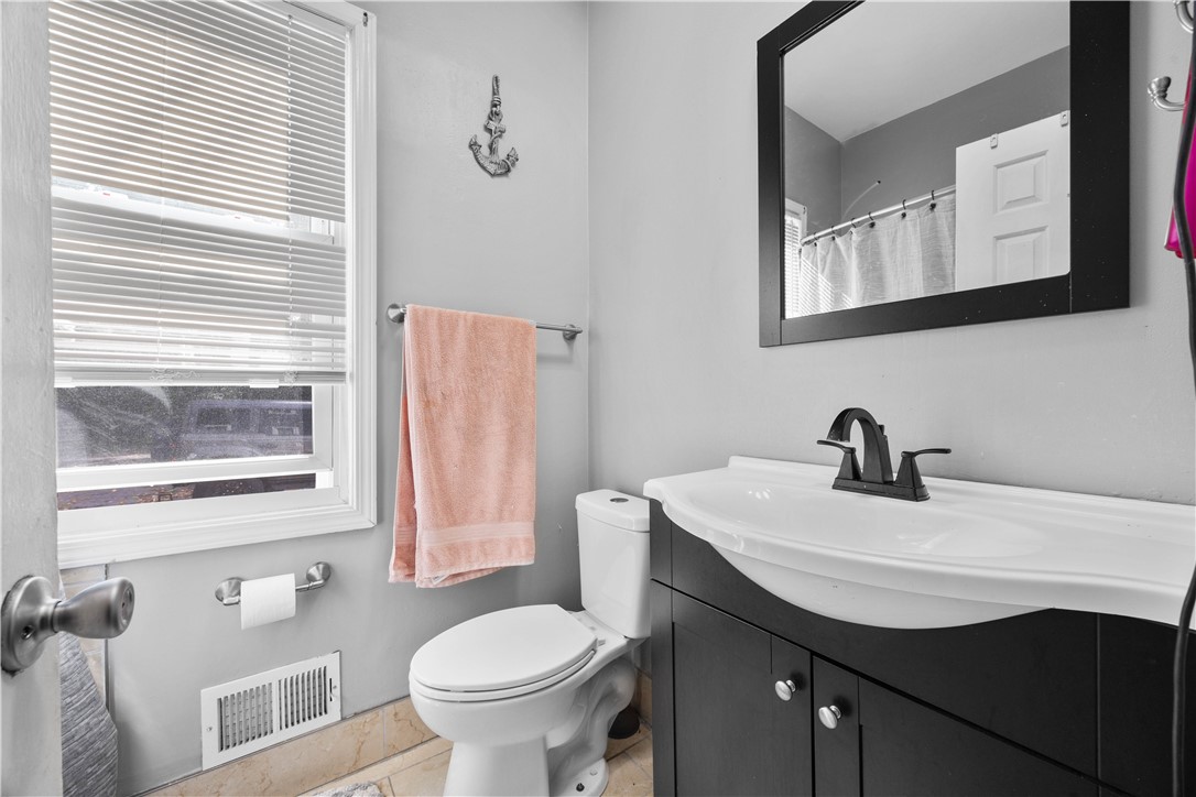 47 Atkinson Street Rochester, NY 14608 - Photo 25 of 48