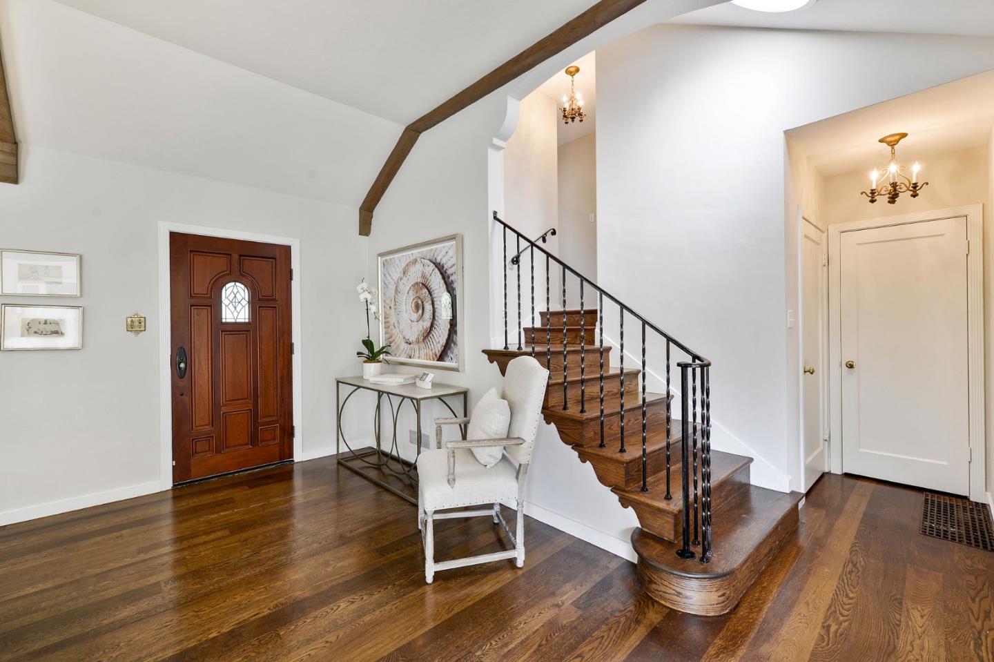 25 Ericson Road San Mateo, CA 94402 - Photo 8 of 50