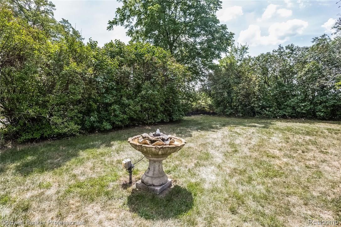 21591 Garfield Road Northville, MI 48167 - Photo 87 of 90 NICE WATER FEATURE IN THE FRONT
