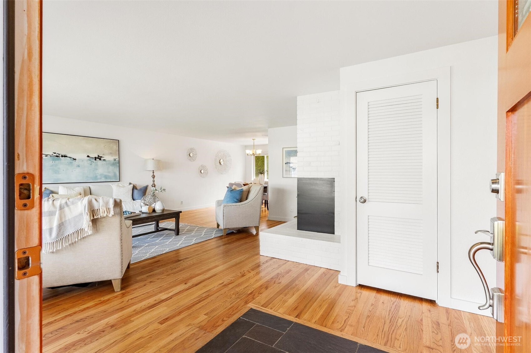 612 Aloha Way Edmonds, WA 98020 - Photo 12 of 39