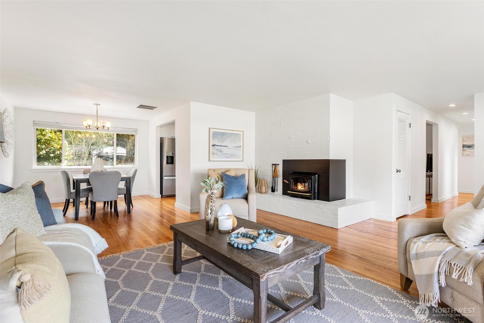 612 Aloha Way Edmonds, WA 98020 - Photo 9 of 39