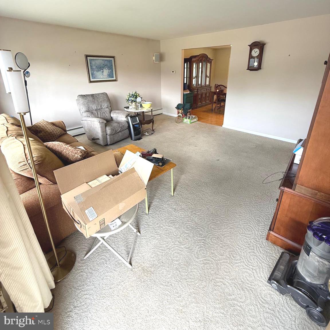 147 Richard Road Aston, PA 19014 - Photo 8 of 39 a living room with furniture and wooden floor