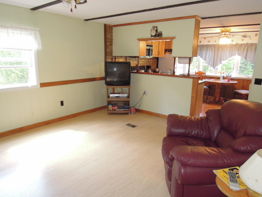 186 Green Ridge Road Caribou, ME 04736 - Photo 12 of 38 DSCN6499