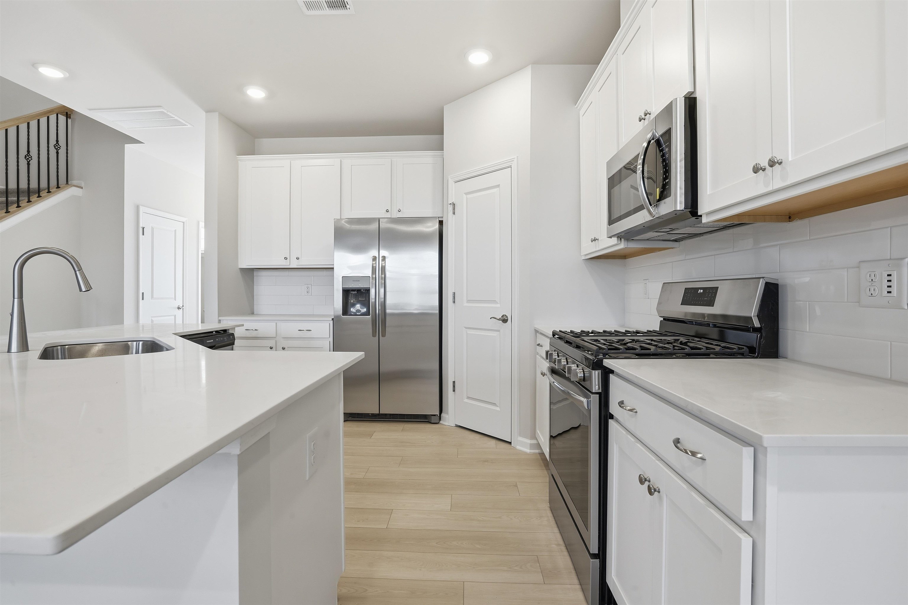 455 Lee's Corner Road Woodruff, SC 29388 - Photo 8 of 25