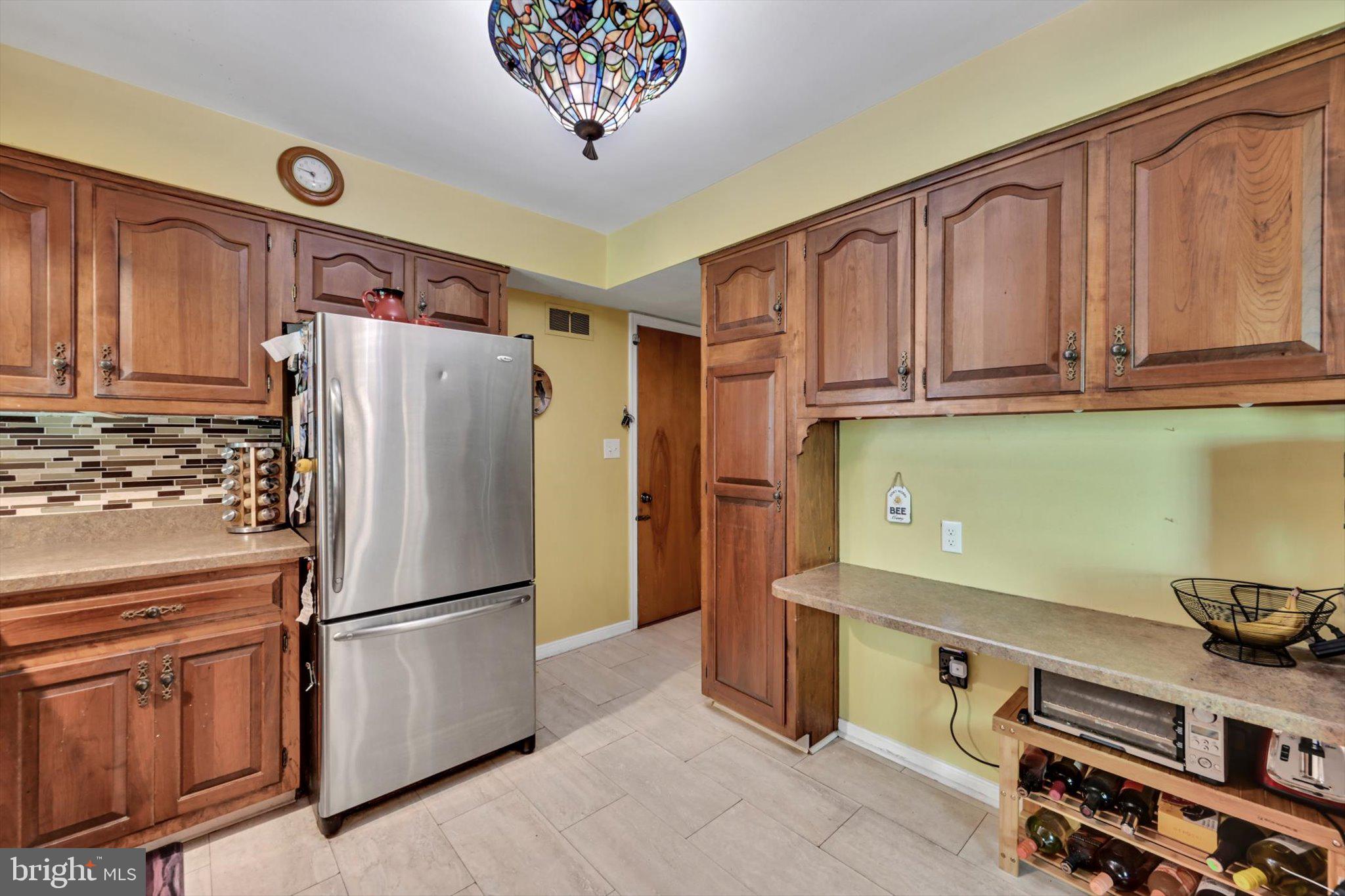 2171 Sherreem Road Lancaster, PA 17601 - Photo 9 of 27 Gallery Image 9