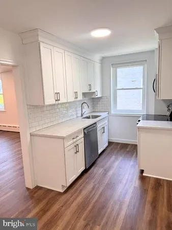 $2,300 | 23 Morton Avenue, Unit A, Bryn Mawr, PA 19010