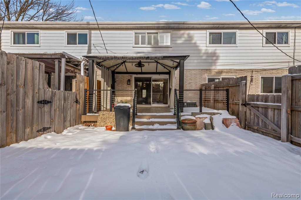 106 Manor Way Rochester Hills, MI 48309 - Photo 19 of 22