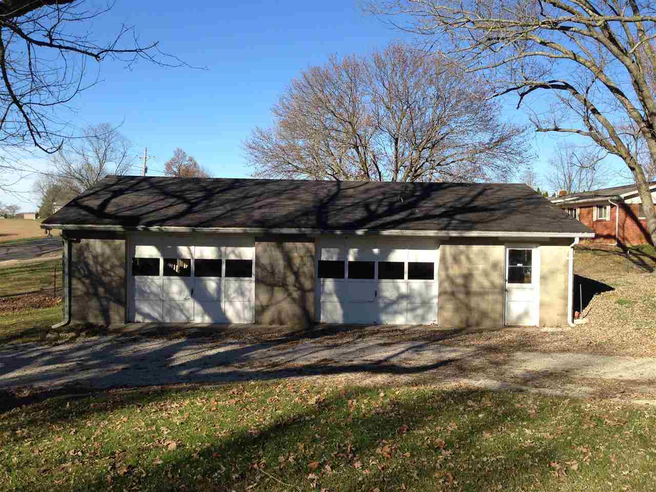 4191 South Harrell Road Bloomington, IN 47401 - Photo 2 of 19 Gallery Image 2