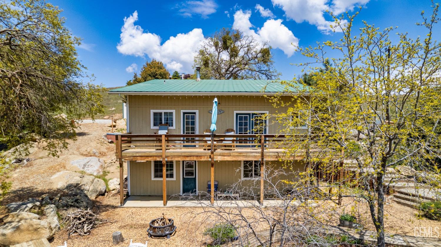 Undisclosed Address Tehachapi, CA 93561 - Photo 3 of 49