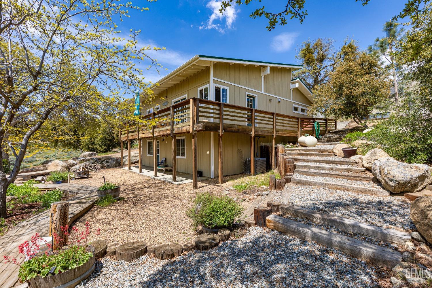 Undisclosed Address Tehachapi, CA 93561 - Photo 34 of 49