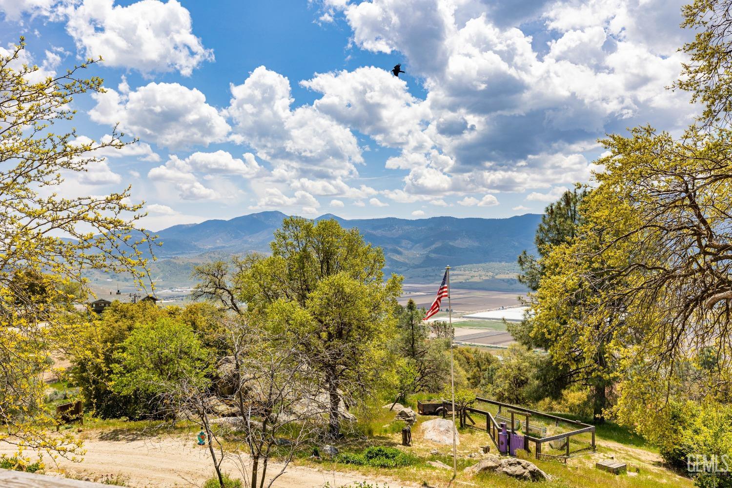 Undisclosed Address Tehachapi, CA 93561 - Photo 41 of 49