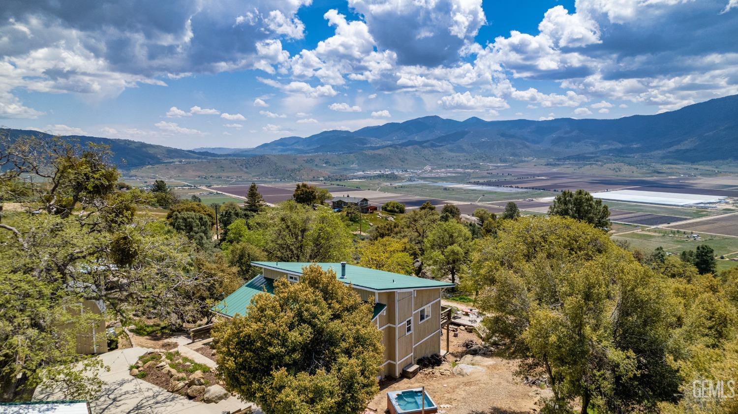 Undisclosed Address Tehachapi, CA 93561 - Photo 46 of 49