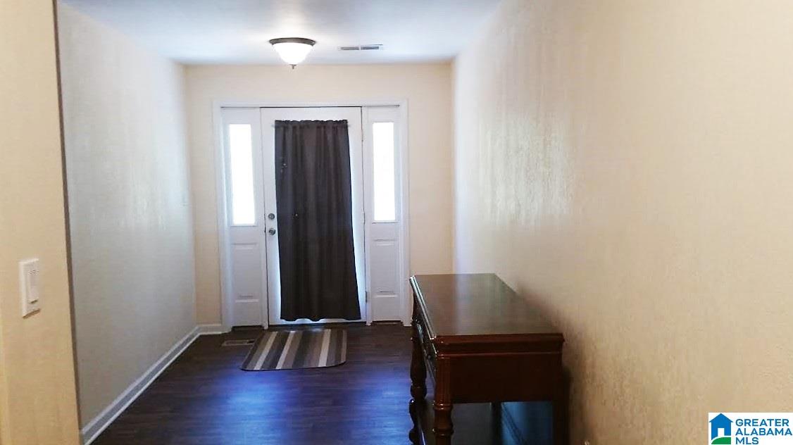 516 Hickory Road Southwest Bessemer, AL 35022 - Photo 5 of 21