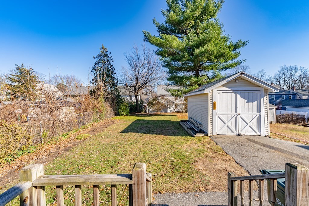 127 Webber Street Springfield, MA 01108 - Photo 27 of 33 a view of outdoor space yard and balcony